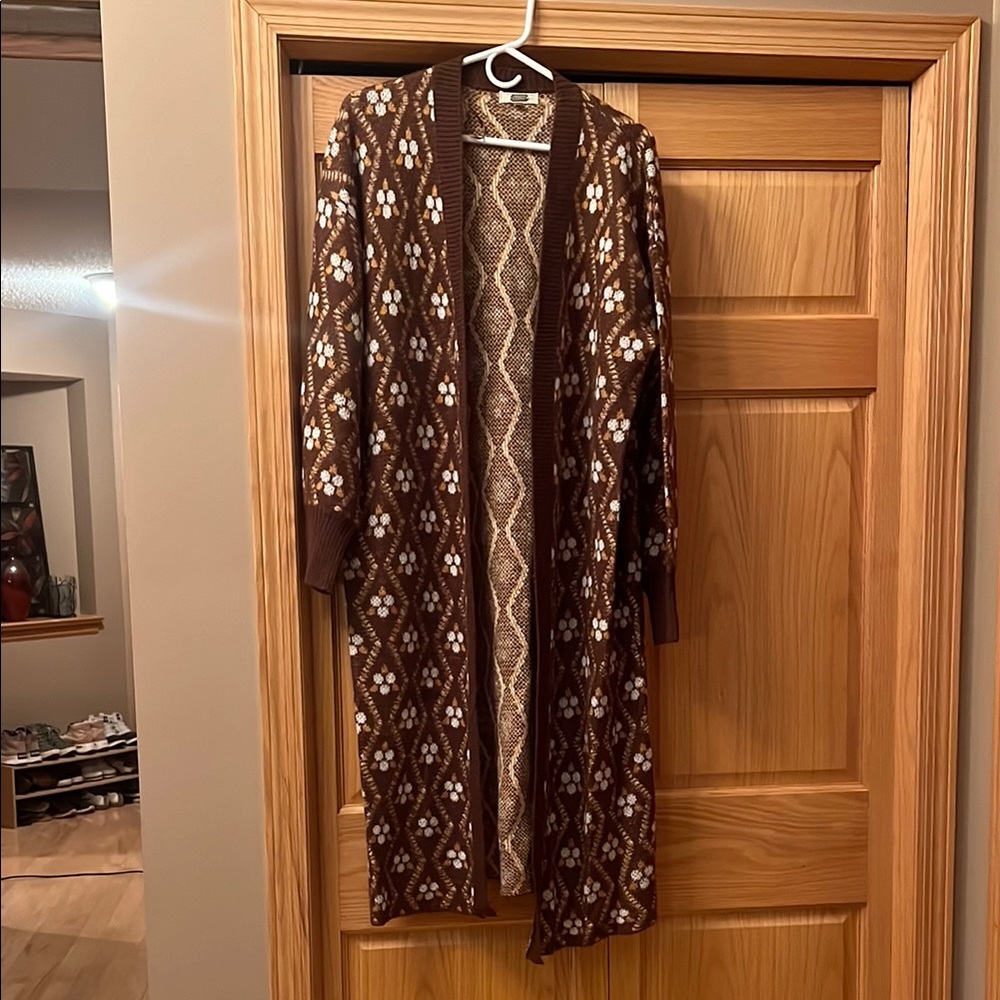 Gimmicks Cardigan